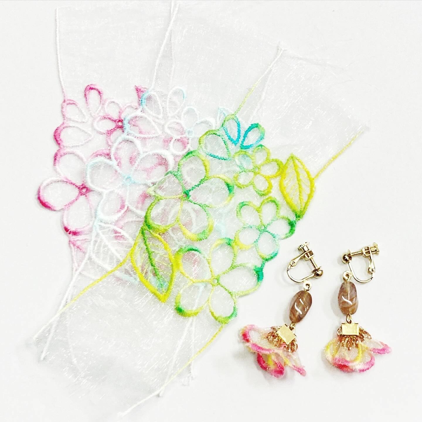 ハンズ新宿店 【新宿店】染めレースと刺繍のアクセサリー (2025/5/14 